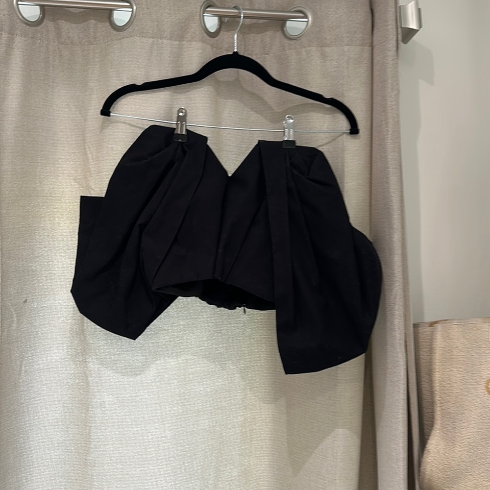 Strapless sweetheart top